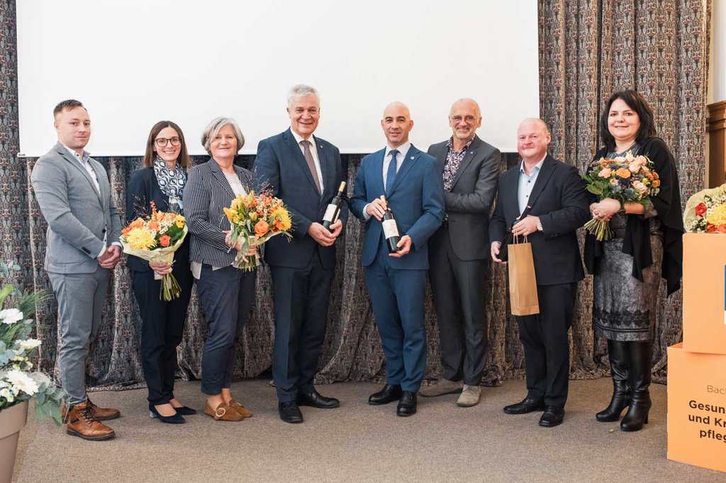 Gruppenfoto Ein Jahr Pflegestudium am Bildungscampus Mostviertel in Mauer