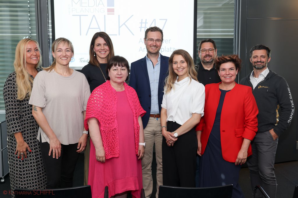 Der FMP Vorstand und die Podiumsgäste des Abends