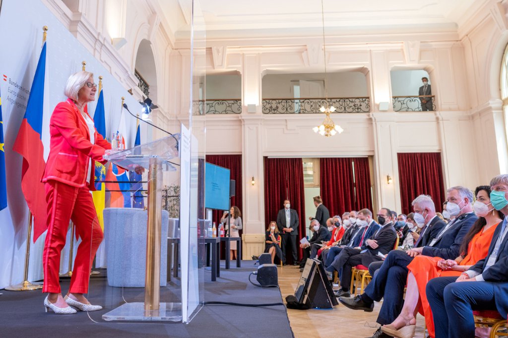 Landeshauptfrau Johanna Mikl Leitner bei der Veranstaltung