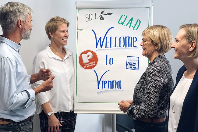 Martin Metz (Physio Centre for Further Education), Barbara Wondrasch (St. Pölten UAS), Ewa Roos (University of Southern Denmark), Andrea Stodl (Physio Centre for further Education)